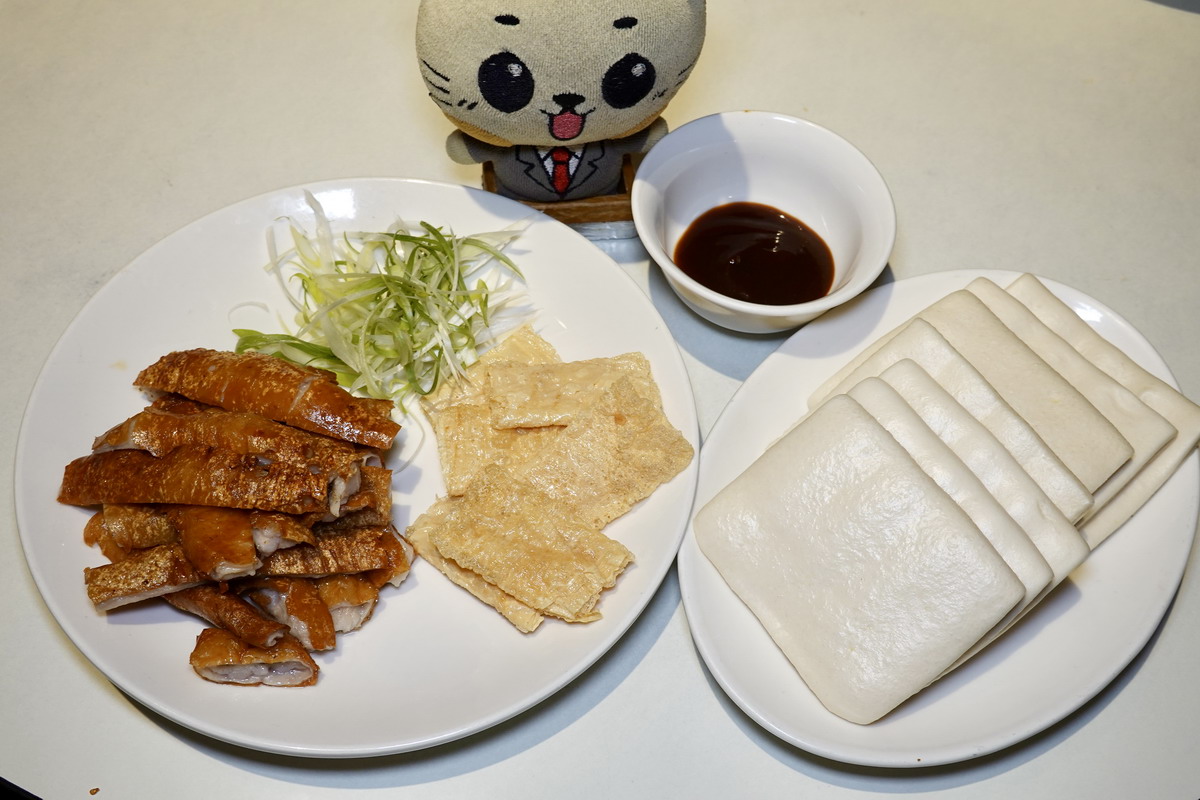 【台北大直站美食】大直小館 2026：歌手周華健愛店，平價美味特色廣式料理小館，秘製紙包雞要預訂才吃得到，一個人也可以來用餐 7332