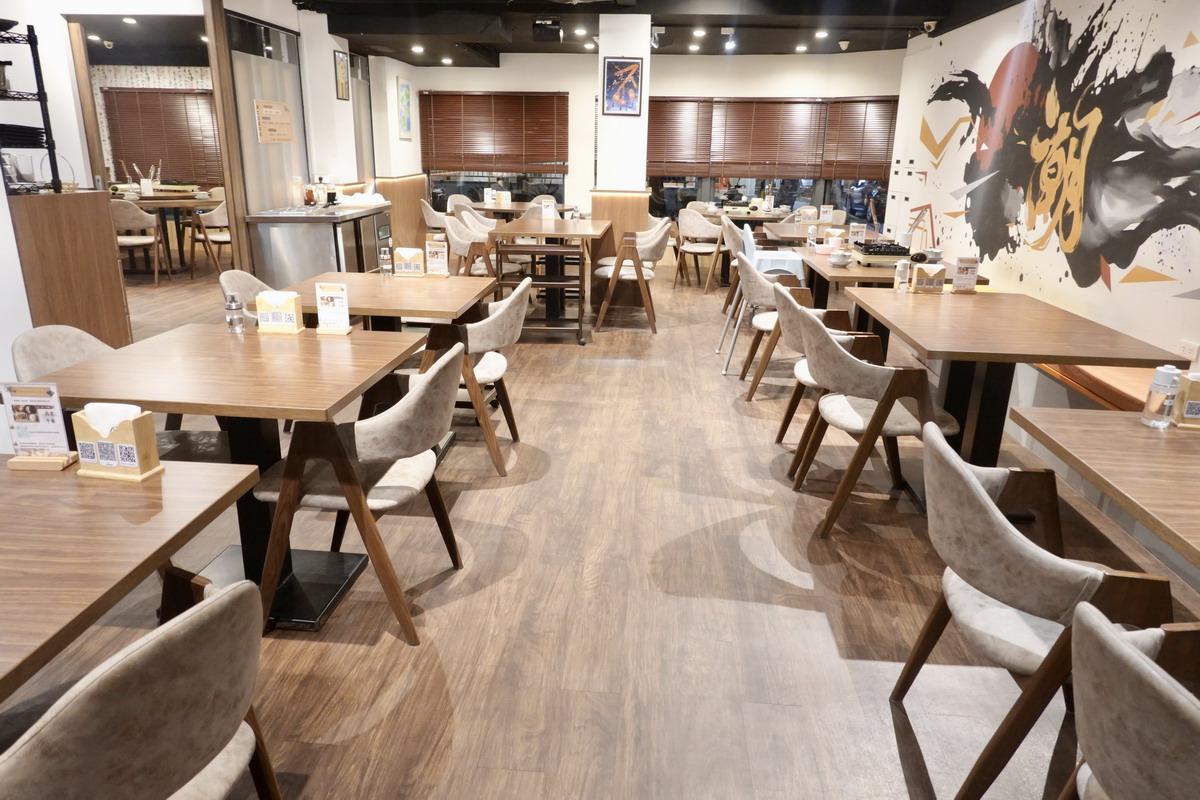 【台北小巨蛋站美食】潮牛殿溫體牛創意鍋物 2025：浮誇擺盤好吃又好拍！台南直送溫體牛火鍋，牛氣十足，朋友聚餐新地點 7103