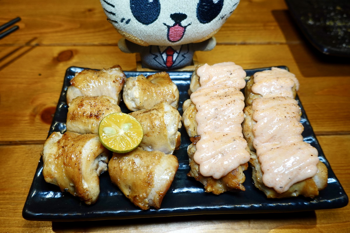 【台北市龍山寺站美食】料館•酌 2025:歡樂美味的居酒屋,萬華在地人的宵夜去處,乾杯啦!7105 【台北市龍山寺站美食】料館•酌 2025:歡樂美味的居酒屋,萬華在地人的宵夜去處,乾杯啦!7105