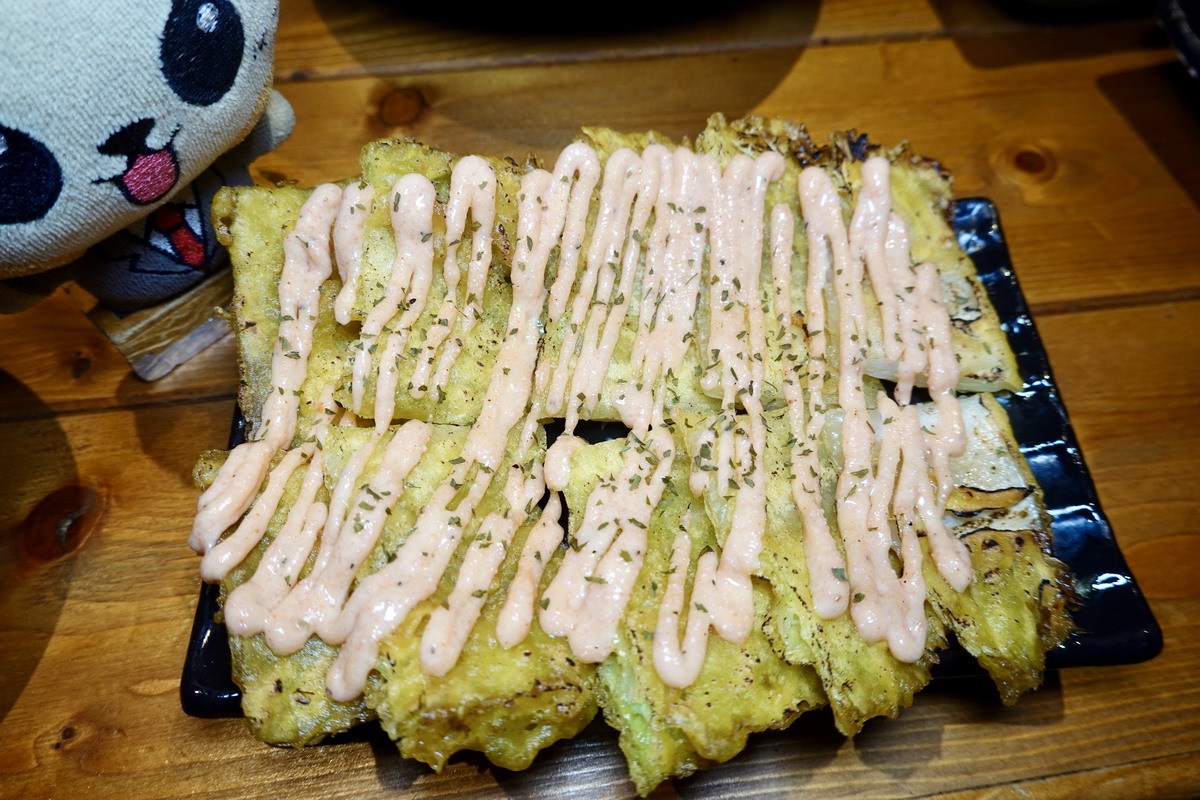 【台北市龍山寺站美食】料館•酌 2025:歡樂美味的居酒屋,萬華在地人的宵夜去處,乾杯啦!7105 【台北市龍山寺站美食】料館•酌 2025:歡樂美味的居酒屋,萬華在地人的宵夜去處,乾杯啦!7105