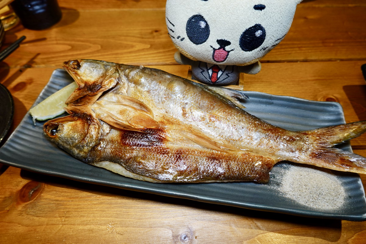 【台北市龍山寺站美食】料館•酌 2025:歡樂美味的居酒屋,萬華在地人的宵夜去處,乾杯啦!7105 【台北市龍山寺站美食】料館•酌 2025:歡樂美味的居酒屋,萬華在地人的宵夜去處,乾杯啦!7105