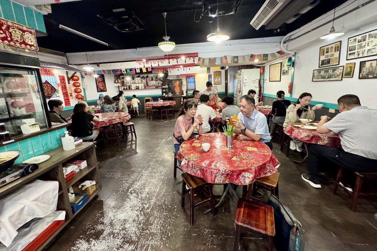 【台北大安站美食】陸光小吃館 2025：眷村風味小吃店，滷味必吃，還有別處吃不到的臭豆腐捲 7106