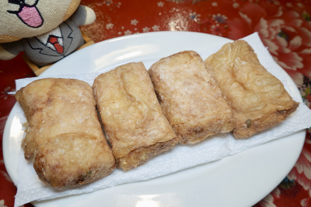 【台北大安站美食】陸光小吃館 2025：眷村風味小吃店，滷味必吃，還有別處吃不到的臭豆腐捲 7106