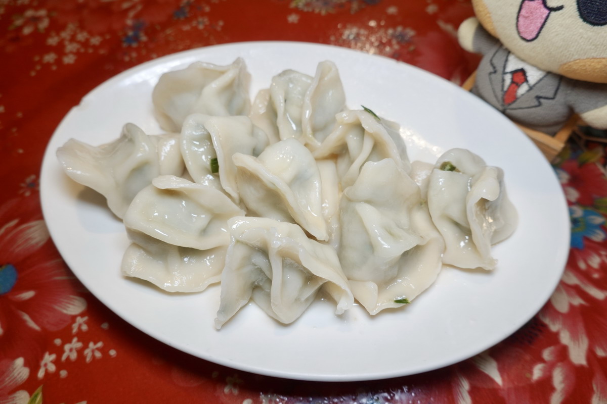 【台北大安站美食】陸光小吃館 2025：眷村風味小吃店，滷味必吃，還有別處吃不到的臭豆腐捲 7106