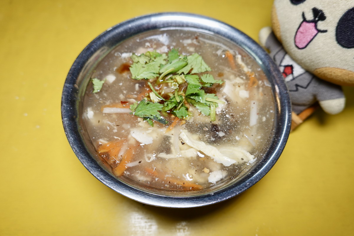 【台北松山站美食】松山市場水餃 2025:手工水餃大顆紮實又便宜,CP值太高,沒有招牌店名,隱藏在菜市場超過40年,每天只賣2小時(冷凍水餃要預約)7117 【台北松山站美食】松山市場水餃 2025:手工水餃大顆紮實又便宜,CP值太高,沒有招牌店名,隱藏在菜市場超過40年,每天只賣2小時(冷凍水餃要預約)7117