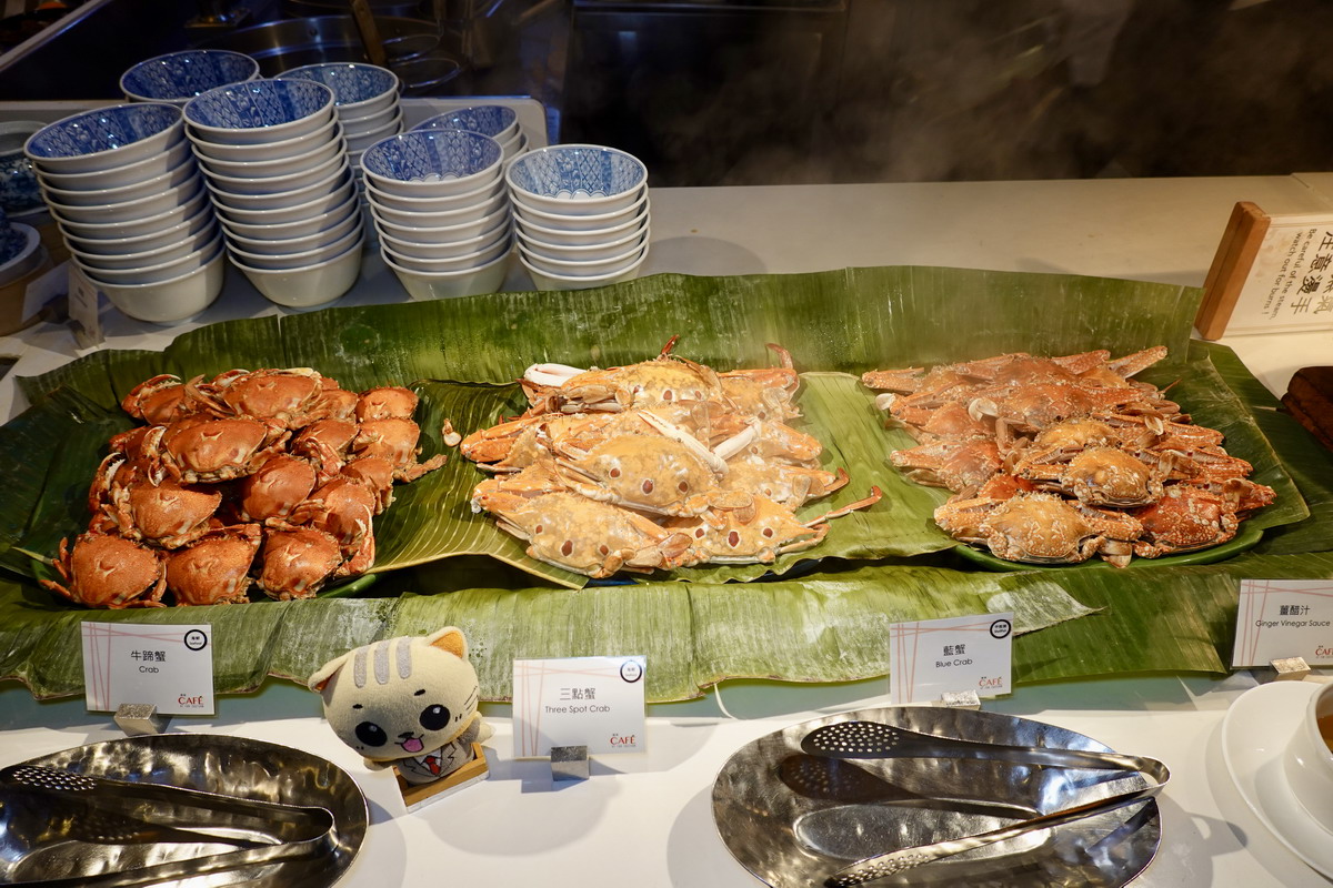 【台北六張犁站美食】香格里拉台北遠東國際飯店遠東Cafe吃到飽自助餐 2025:感蟹季登場,松葉蟹腳和螃蟹海鮮滿滿吃到飽,還吃得到鼎泰豐點心 7119 【台北六張犁站美食】香格里拉台北遠東國際飯店遠東Cafe吃到飽自助餐 2025:感蟹季登場,松葉蟹腳和螃蟹海鮮滿滿吃到飽,還吃得到鼎泰豐點心 7119