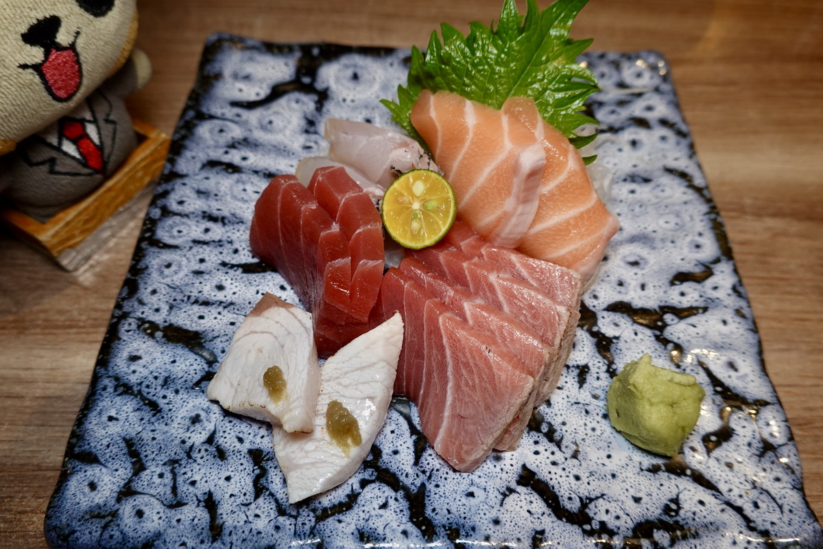 【台北中山國中站美食】憨人灶咖 2026：不要錯過這間小巷中的居酒屋小店，餐點美味，還有超值無菜單料理 7254