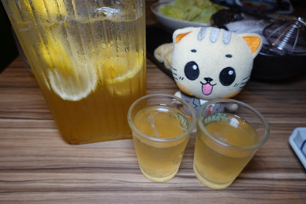 【台北忠孝敦化站美食】波記私宅打邊爐 2025：港式復古裝潢加上特色港式火鍋，張信哲《屬於我們的故事》MV拍攝場景 7122