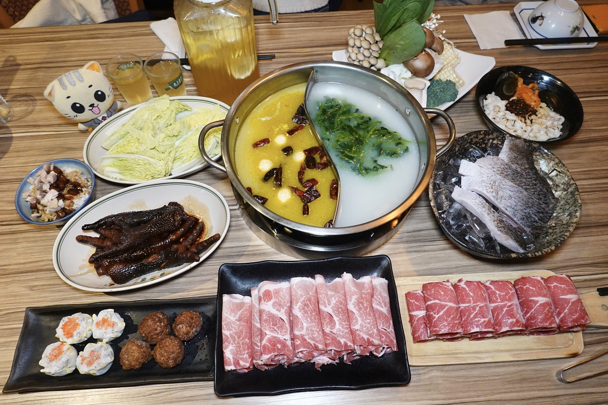 即時熱門文章：【台北忠孝敦化站美食】波記私宅打邊爐 2025：港式復古裝潢加上特色港式火鍋，張信哲《屬於我們的故事》MV拍攝場景 7122