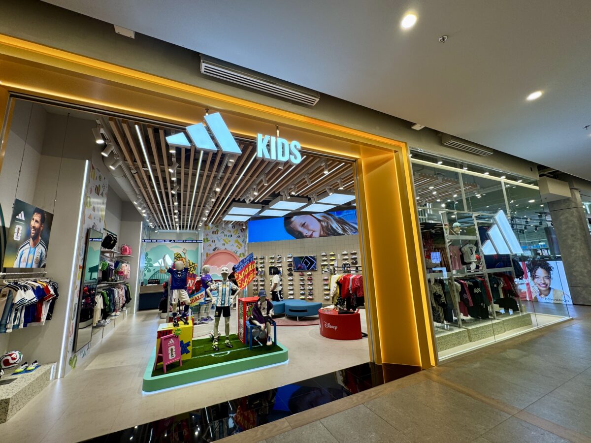 【泰國曼谷旅遊】都喜中央公園 Dusit Central Park 2025:在屋頂上建森林真是太狂了!曼谷最新開幕百貨商城,位在捷運和空鐵交界,交通超便利,曼谷逛街新樂園 7138 【泰國曼谷旅遊】都喜中央公園 Dusit Central Park 2025:在屋頂上建森林真是太狂了!曼谷最新開幕百貨商城,位在捷運和空鐵交界,交通超便利,曼谷逛街新樂園 7138