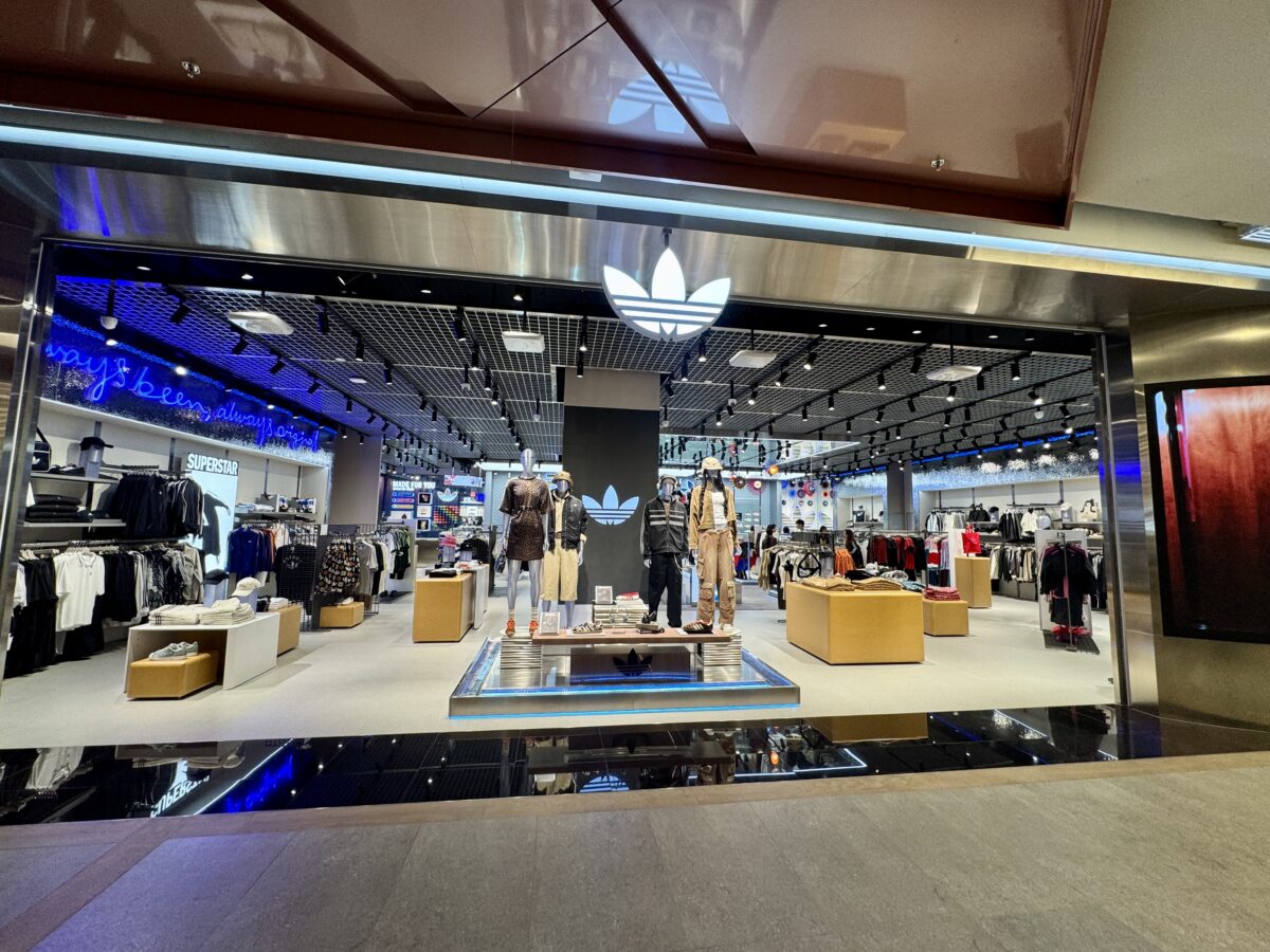 【泰國曼谷旅遊】都喜中央公園 Dusit Central Park 2025：在屋頂上建森林真是太狂了！曼谷最新開幕百貨商城，位在捷運和空鐵交界，交通超便利，曼谷逛街新樂園 7138