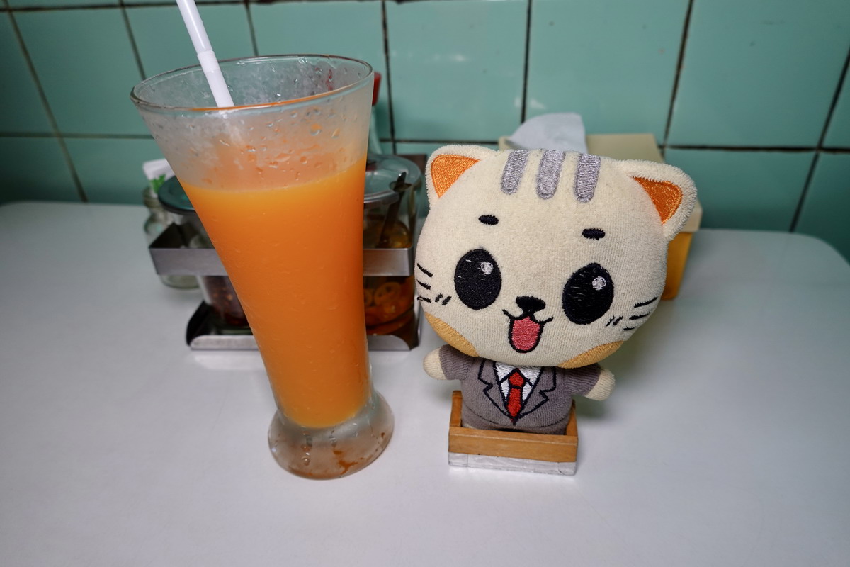 【泰國曼谷美食】痣姐熱炒 Jay Fai 2025：帶護目鏡炒菜的曼谷傳奇，路邊小店得到米其林一星，觀光客朝聖名店 7140