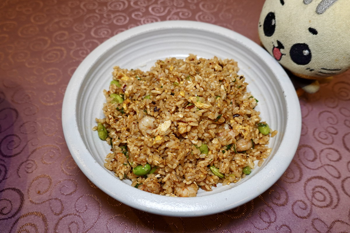 【台北龍山寺站美食】台北凱達大飯店家宴中餐廳 2025：金牌老火甘蔗頭麻油雞美味又暖身，還有招牌蒸午魚、脆皮豬腳、港式點心，菜色豐富、價錢實惠，適合各式聚餐 7145