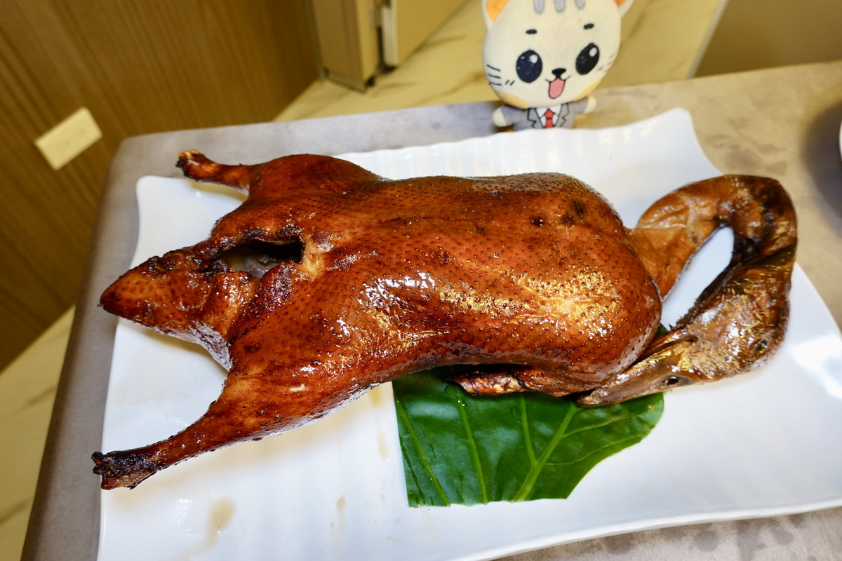 今日熱門文章：【台北古亭站美食】水粵香 2025：隱藏在師範大學內的美味中菜館，五星飯店手藝卻只要一般餐館價錢，烤鴨、鵝掌和港式點心必吃，經濟實惠、適合聚餐 7146