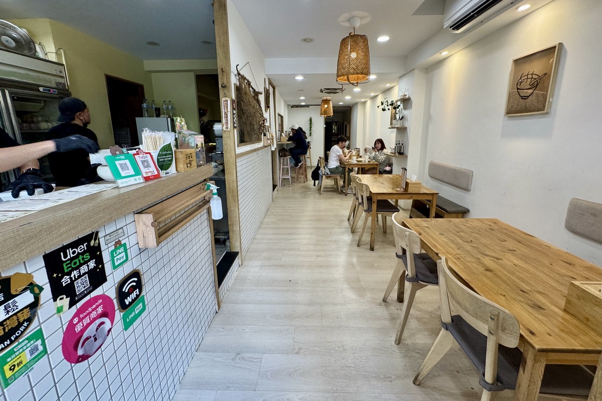 【台北國父記念館站美食】老漿家 OHsoymilk 台北延吉店 2025：「輝達」黃仁勳上門！「阜杭豆漿」抱歉了，現在外國觀光客排隊新歡是這家，24h不睡覺中式早餐豆漿店 7150