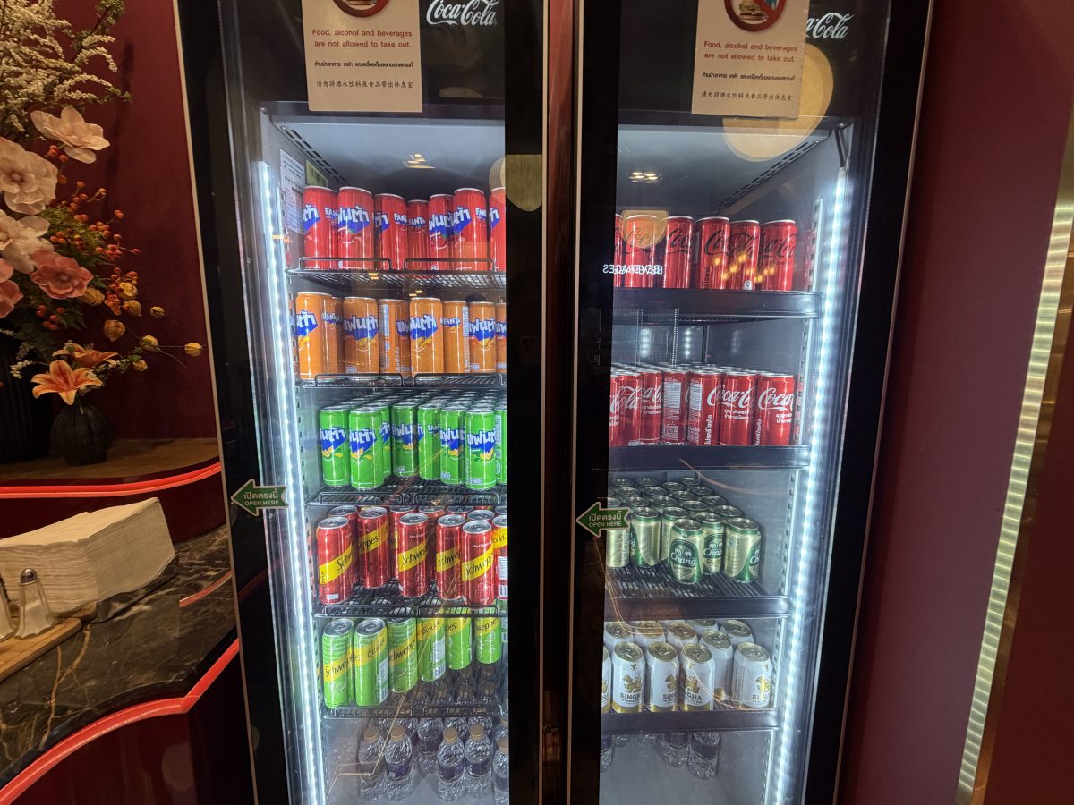 【泰國曼谷旅遊】傳說中JCB信用卡友免費享受素萬那普機場(BKK)Miracle Lounge 貴賓室(G區)2026全新裝潢升級回歸,24小時服務享用Buffet吃到飽自助餐 7210 【泰國曼谷旅遊】傳說中JCB信用卡友免費享受素萬那普機場(BKK)Miracle Lounge 貴賓室(G區)2026全新裝潢升級回歸,24小時服務享用Buffet吃到飽自助餐 7210