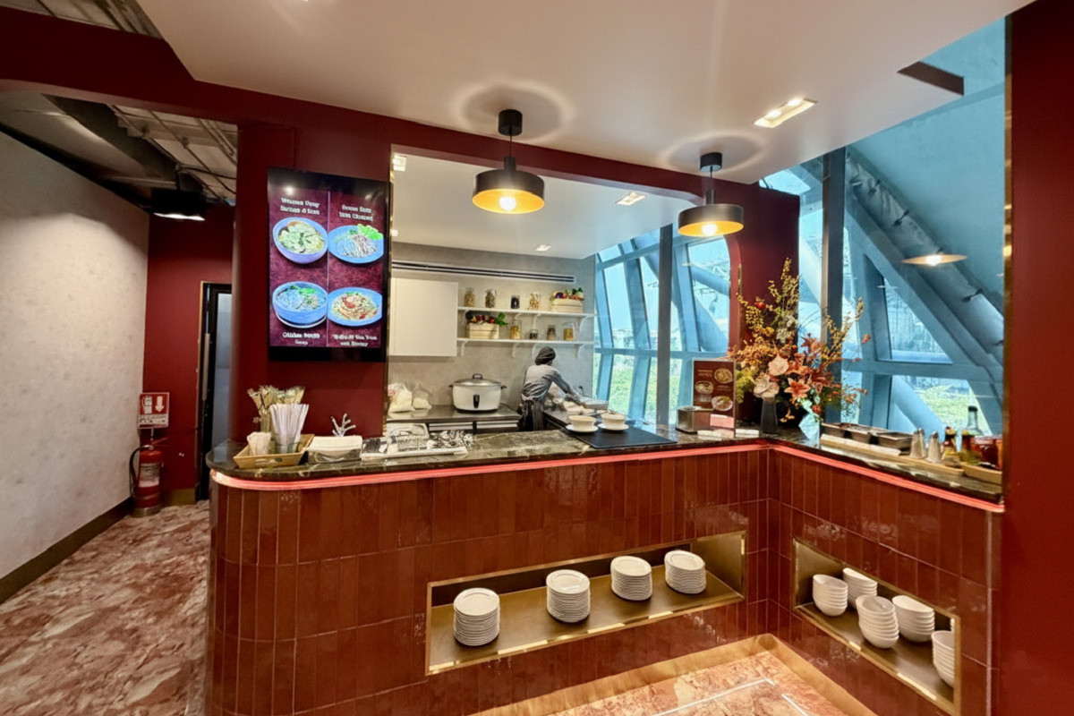 【泰國曼谷旅遊】傳說中JCB信用卡友免費享受素萬那普機場(BKK)Miracle Lounge 貴賓室(G區)2026全新裝潢升級回歸,24小時服務享用Buffet吃到飽自助餐 7210 【泰國曼谷旅遊】傳說中JCB信用卡友免費享受素萬那普機場(BKK)Miracle Lounge 貴賓室(G區)2026全新裝潢升級回歸,24小時服務享用Buffet吃到飽自助餐 7210