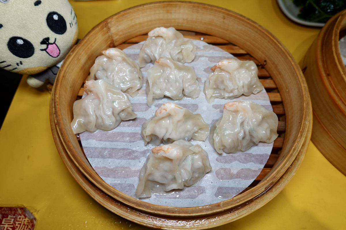 網站近期文章：【台北南京三民站美食】亓家蒸餃專賣店 2026：精緻美味卻平價的蒸餃，南京三民上班族B級美食 7290