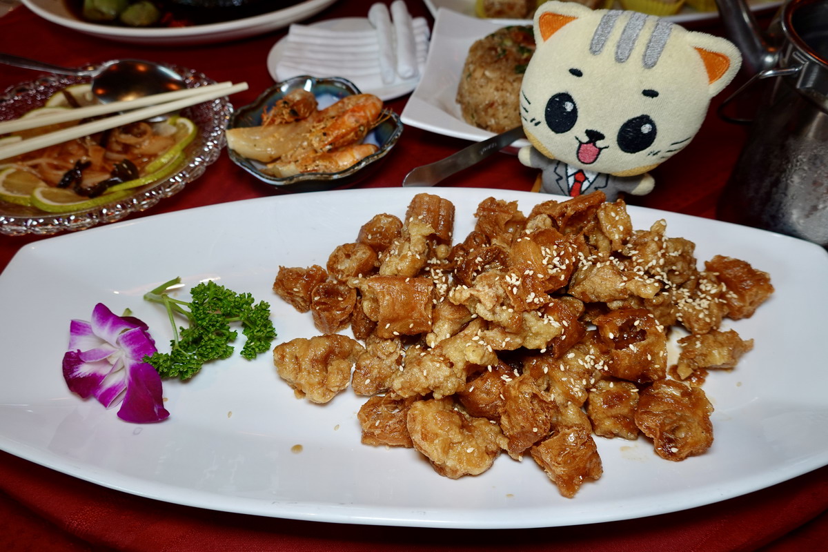 【台南新化美食】葉陶楊坊人文餐廳 2025：怎麼可能？滿滿一桌菜只要4000！天龍人感到震驚，團體客或開車出遊都很適合訂這家 7153