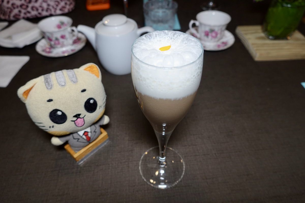 【台北陽明山美食】絹絲谷 Silk Valley：陽明山秘境無菜單私廚與湯屋，大自然裡的世外桃源，在森林溪谷中享受美食與泡湯（貓大爺x絹絲谷松露乳酪蛋糕）7172