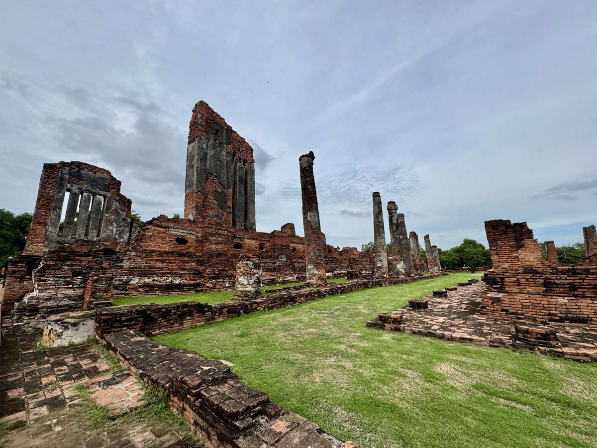 【泰國大城府旅遊】帕席桑碧寺 Wat Phra Si Sanphet：阿瑜陀耶大城著名遺跡，三座高大佛塔是標誌 7179
