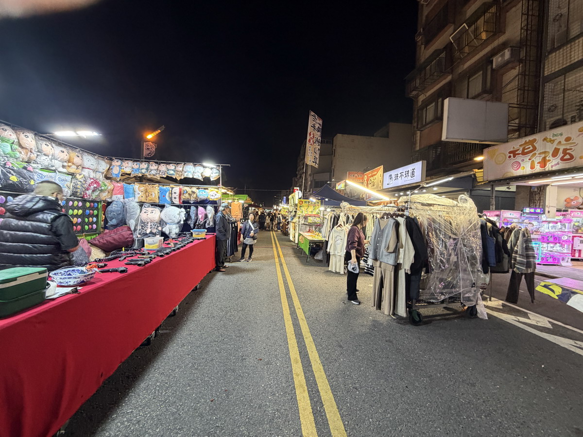 【桃園市美食】中壢觀光夜市:桃園代表夜市之一,攤位多、好吃好逛 7182 【桃園市美食】中壢觀光夜市:桃園代表夜市之一,攤位多、好吃好逛 7182