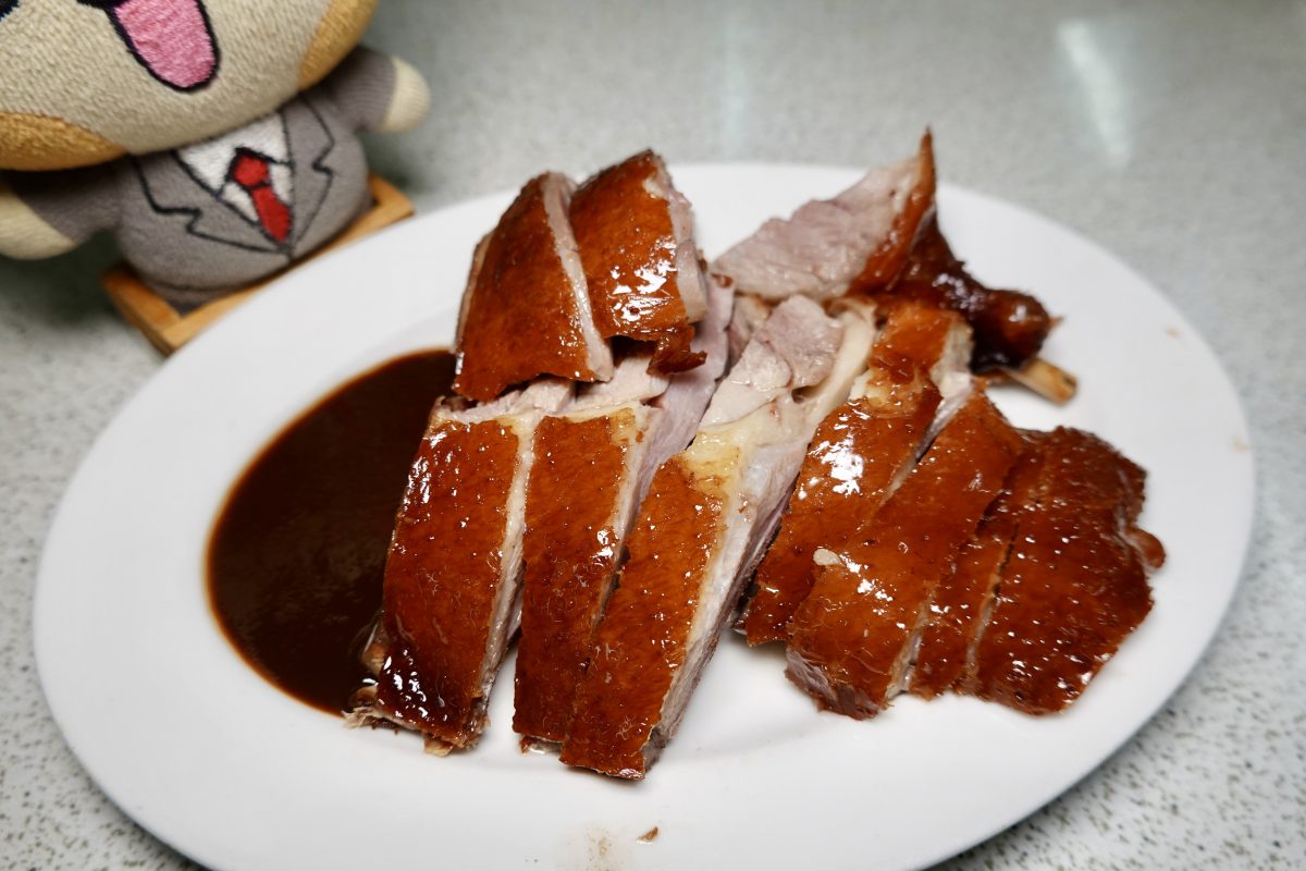 【台北六張犁站美食】湘鼎坊 2026：蔣經國總統私人廚師開的餐廳，老派特色平價熱炒店，砂鍋魚頭是招牌 7184