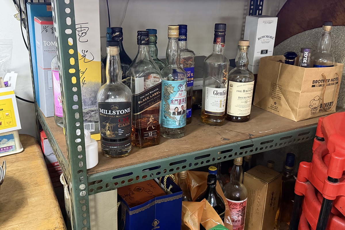 【台北行天宮站美食】如香小炒雞肉店 2026：不起眼的熱炒小店卻是高朋滿座，家常小炒有媽媽的味道，價錢實惠讓人想一來再來 7200