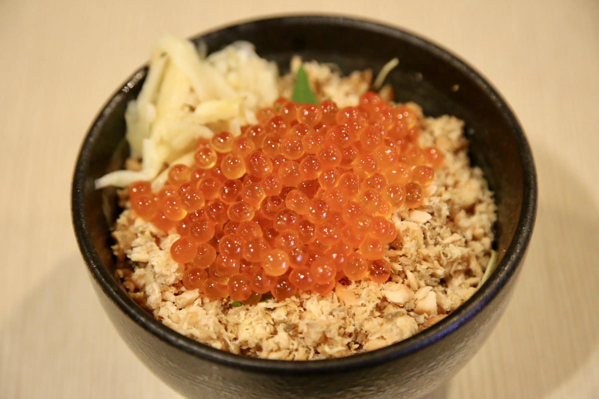 【台北中山國中站美食】躼腳日本料理 2026：很台的日本料理，新鮮平價，上班族排隊B級美食 7201