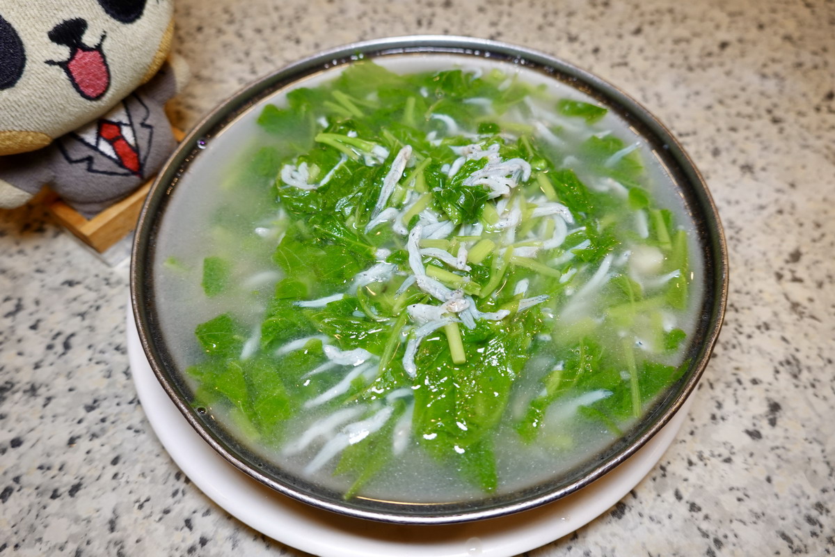 【台北中山國中站美食】聚園餐廳 2026:台北超便宜烤鴨,經濟實惠中菜老店還不收服務費,長輩最愛 7216 【台北中山國中站美食】聚園餐廳 2026:台北超便宜烤鴨,經濟實惠中菜老店還不收服務費,長輩最愛 7216