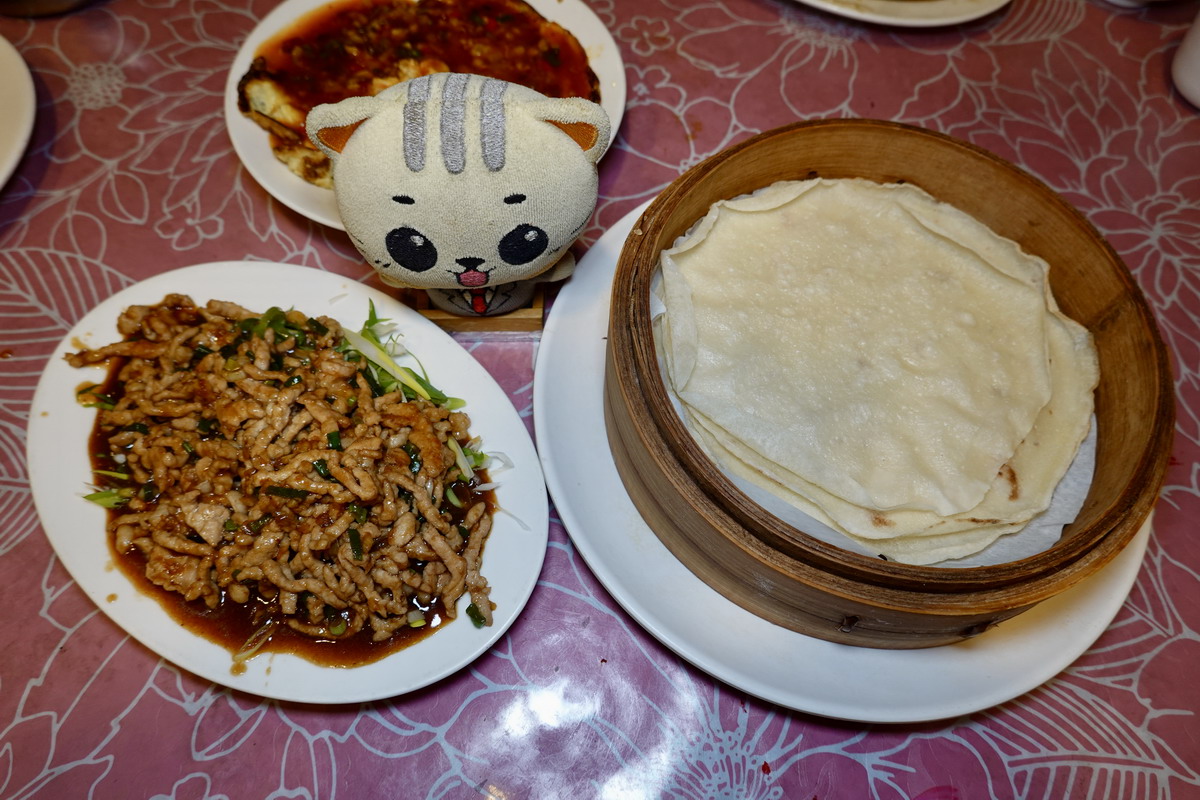 【台北中山國中站美食】聚園餐廳 2026:台北超便宜烤鴨,經濟實惠中菜老店還不收服務費,長輩最愛 7216 【台北中山國中站美食】聚園餐廳 2026:台北超便宜烤鴨,經濟實惠中菜老店還不收服務費,長輩最愛 7216