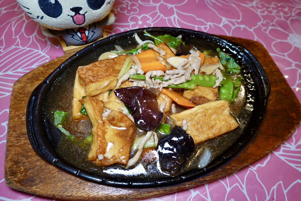 【台北中山國中站美食】聚園餐廳 2026:台北超便宜烤鴨,經濟實惠中菜老店還不收服務費,長輩最愛 7216 【台北中山國中站美食】聚園餐廳 2026:台北超便宜烤鴨,經濟實惠中菜老店還不收服務費,長輩最愛 7216