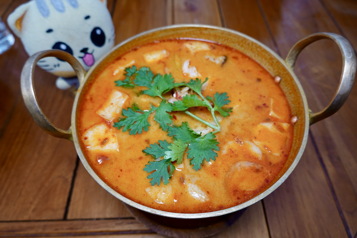 【泰國曼谷美食】上味泰餐廳瑪哈拉碼頭店 Savoey @Tha Mararaj 2026：Vibes！氣氛超好的曼谷昭披耶河畔海鮮餐廳，享受美食、欣賞河景、現場演唱，度假感拉滿，咖哩螃蟹必吃 7217