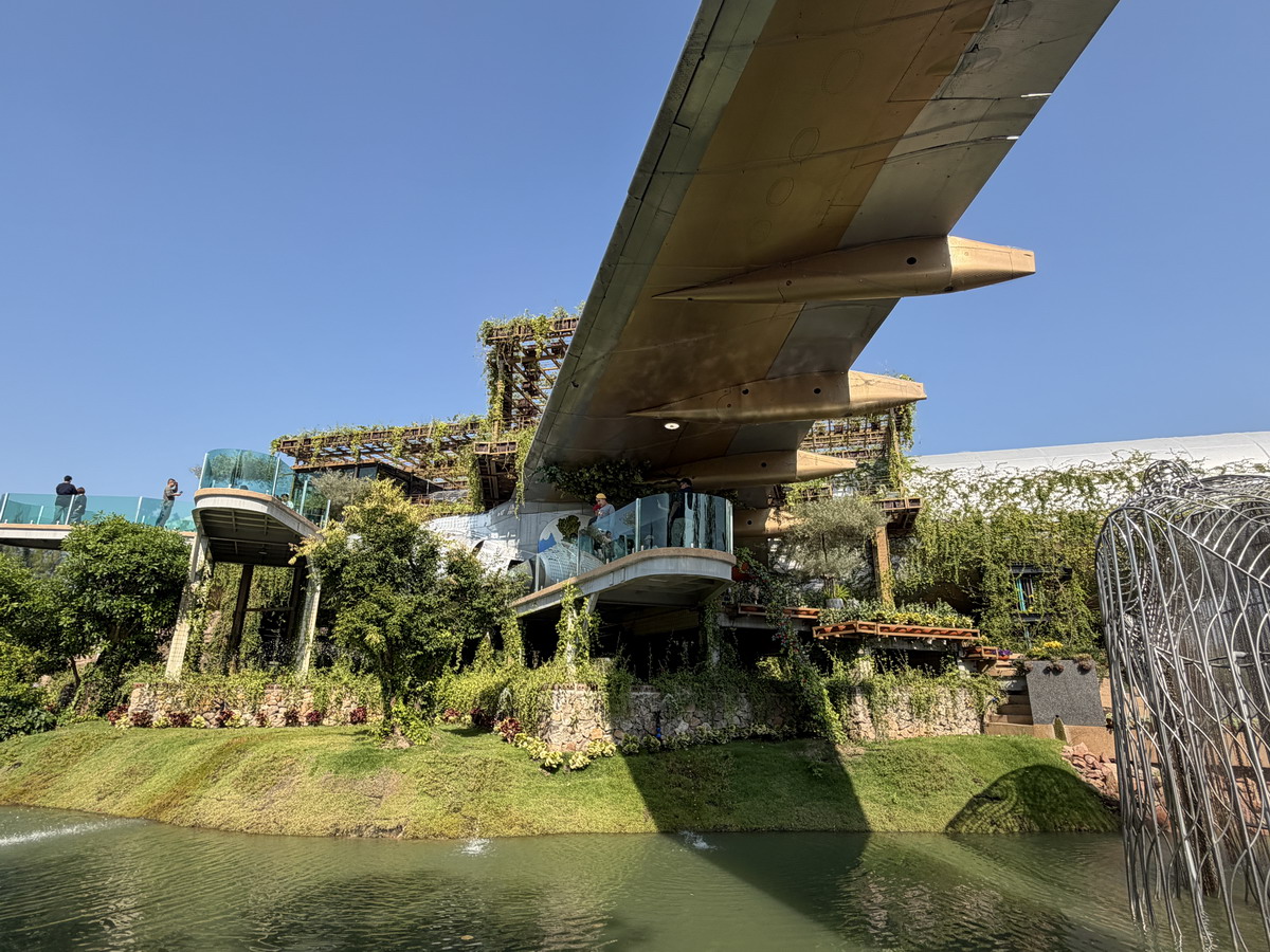 【泰國拉差布里府旅遊】Damnoen Sky 飛機咖啡廳 2026：太狂了！將退役客機改成咖啡廳，還可以搭乘小火車、划獨木舟，根本親子樂園，泰國近郊最新熱門打卡景點 7224