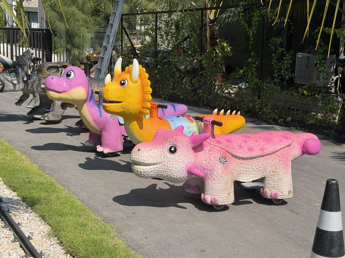 【泰國拉差布里府旅遊】Damnoen Sky 飛機咖啡廳 2026：太狂了！將退役客機改成咖啡廳，還可以搭乘小火車、划獨木舟，根本親子樂園，泰國近郊最新熱門打卡景點 7224