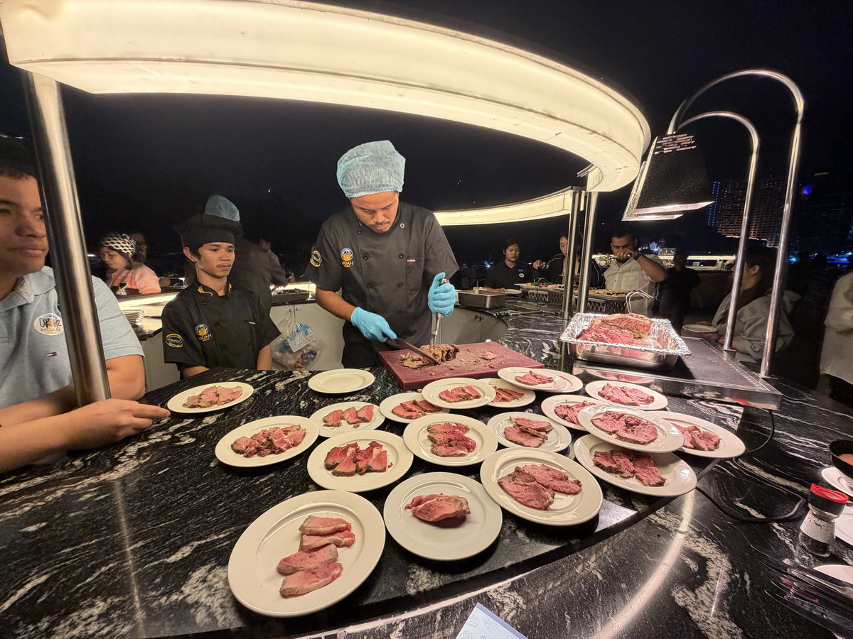 【泰國曼谷旅遊】曼谷昭披耶河遊船諾亞號 Noah Cruise 2026：享受曼谷浪漫夜景，還有美食吃到飽Buffet和歌舞表演，曼谷就要這麼玩！7234