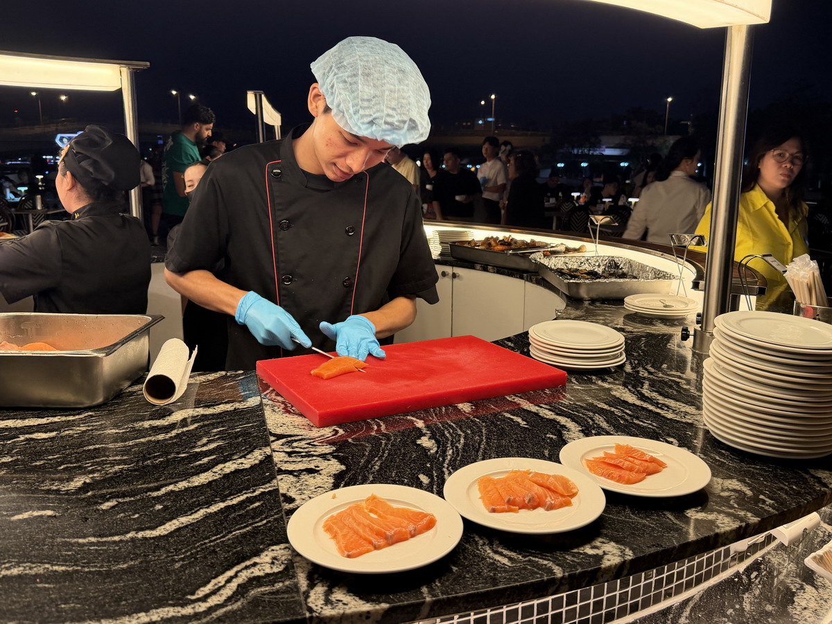 【泰國曼谷旅遊】曼谷昭披耶河遊船諾亞號 Noah Cruise 2026：享受曼谷浪漫夜景，還有美食吃到飽Buffet和歌舞表演，曼谷就要這麼玩！7234