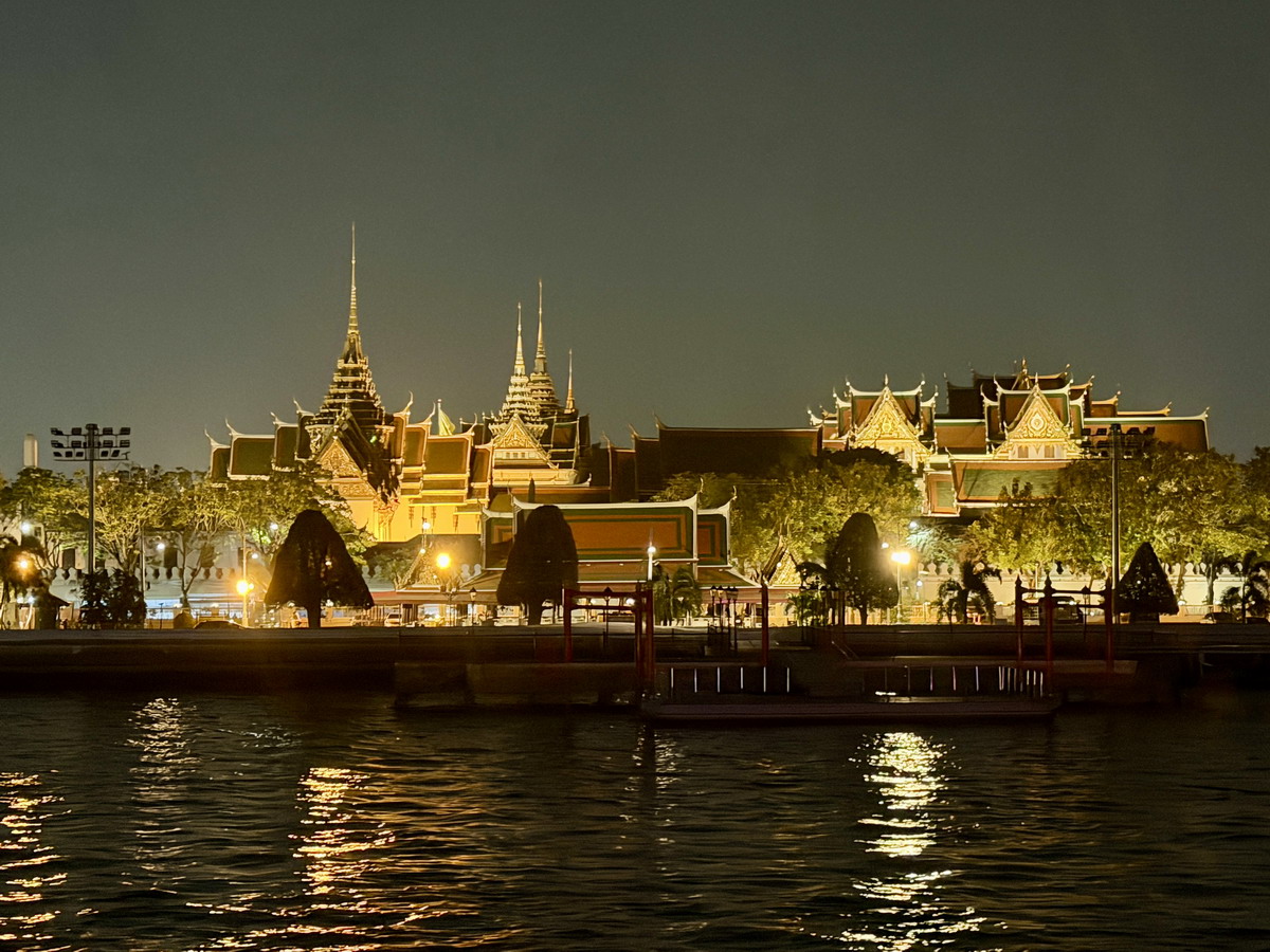 【泰國曼谷旅遊】曼谷昭披耶河遊船諾亞號 Noah Cruise 2026：享受曼谷浪漫夜景，還有美食吃到飽Buffet和歌舞表演，曼谷就要這麼玩！7234