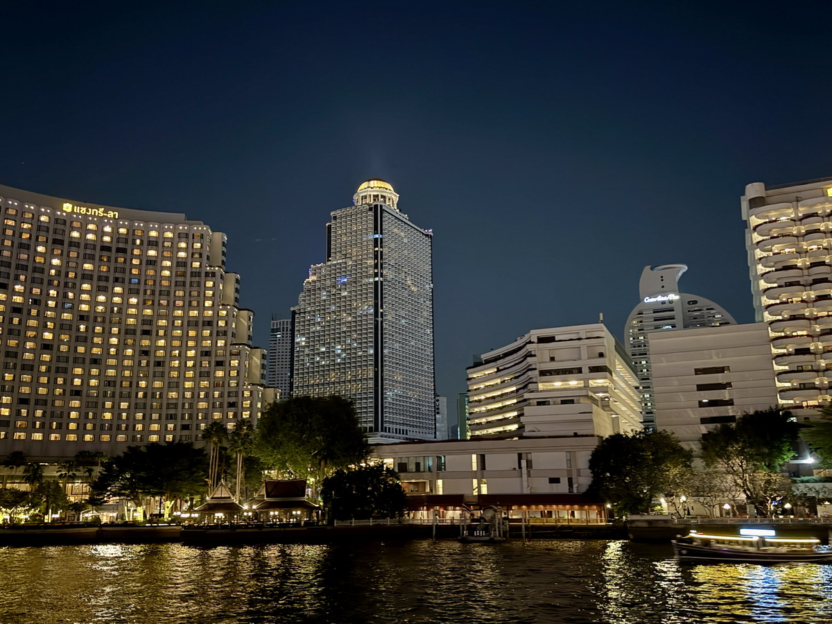 【泰國曼谷旅遊】曼谷昭披耶河遊船諾亞號 Noah Cruise 2026：享受曼谷浪漫夜景，還有美食吃到飽Buffet和歌舞表演，曼谷就要這麼玩！7234