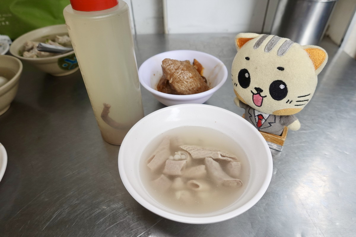 【台北雙連站美食】阿桐阿寶四神湯 2026：1977創立，台北最著名四神湯宵夜名店，寧夏夜市商圈美食 7472