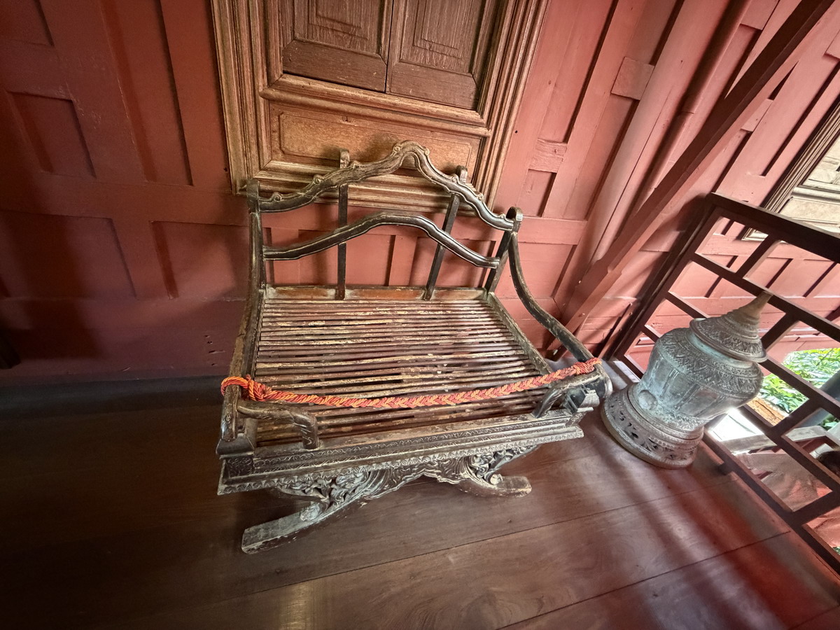 【泰國曼谷旅遊】湯普生博物館 Jim Thompson House Meseum 2026:美籍泰國絲綢大王的傳奇人生與他親自設計的泰式建築及古董珍藏,曼谷深度文化之旅 7251 【泰國曼谷旅遊】湯普生博物館 Jim Thompson House Meseum 2026:美籍泰國絲綢大王的傳奇人生與他親自設計的泰式建築及古董珍藏,曼谷深度文化之旅 7251