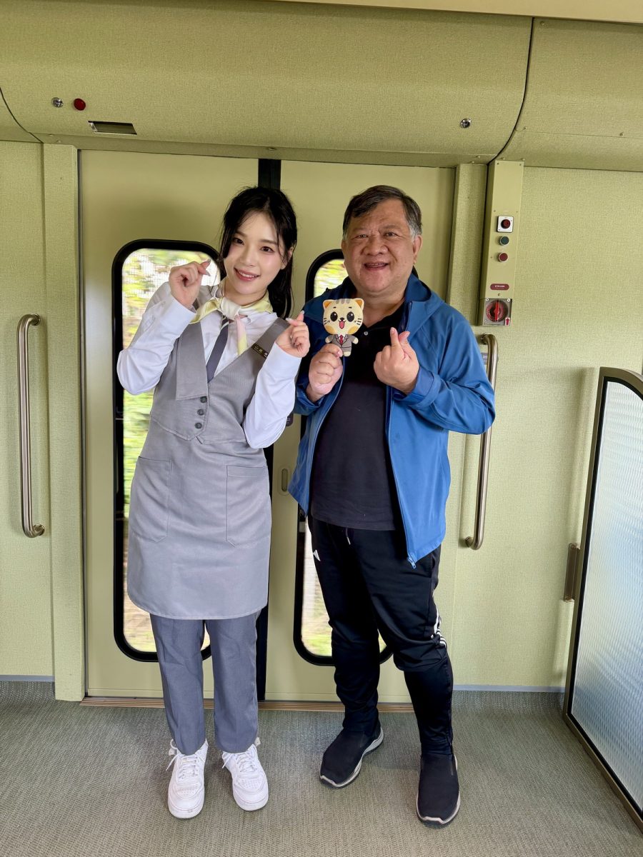 【台南旅遊】山嵐號觀光列車 2026：全台最美豪華觀光列車，首度行駛彰化—台南線，一邊欣賞嘉南田野景色，一邊享受五星級精緻便當，台灣也有浪漫的鐵道之旅（預售票搶購中）