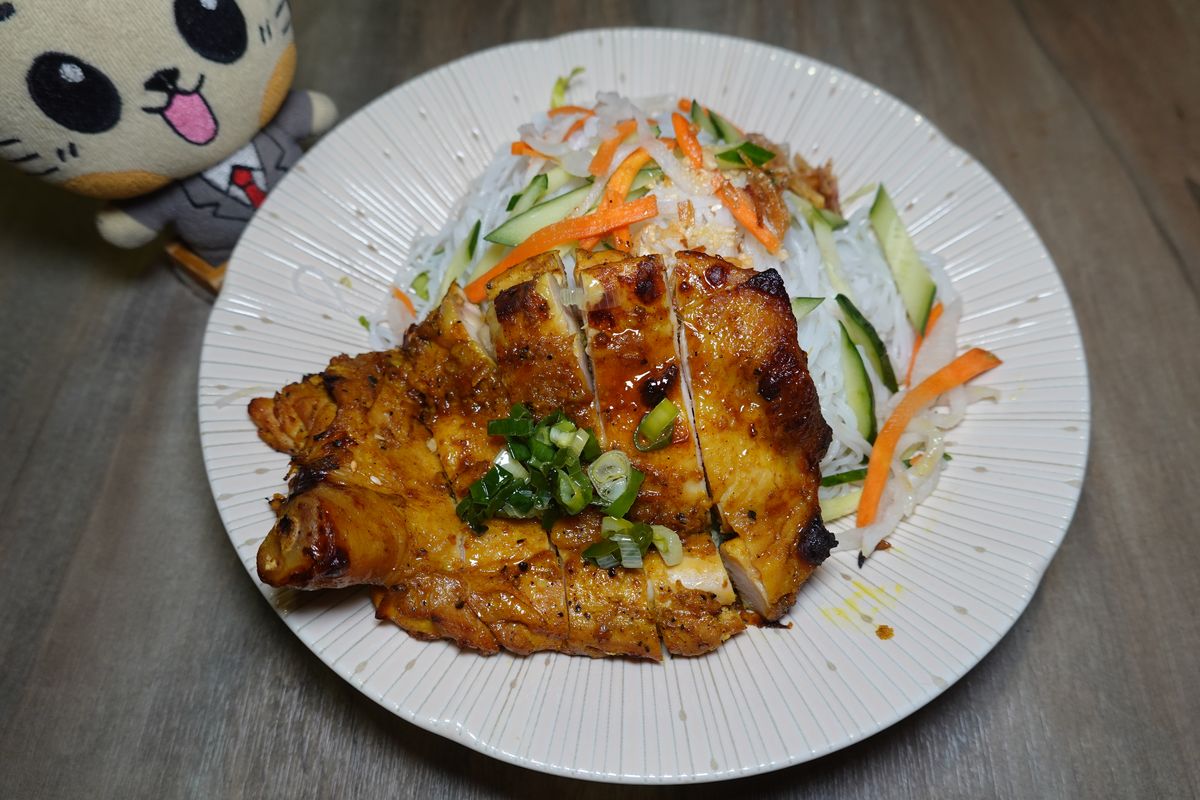 【台北忠孝復興站美食】越苑 PhoEver 2.0 極粉麵專賣店 2026:美式越南河粉是什麼?居然比越式越南河粉更豪華澎湃,還有潮洲河粉、越南三明治與馬來西亞黑叉燒 7274 【台北忠孝復興站美食】越苑 PhoEver 2.0 極粉麵專賣店 2026:美式越南河粉是什麼?居然比越式越南河粉更豪華澎湃,還有潮洲河粉、越南三明治與馬來西亞黑叉燒 7274