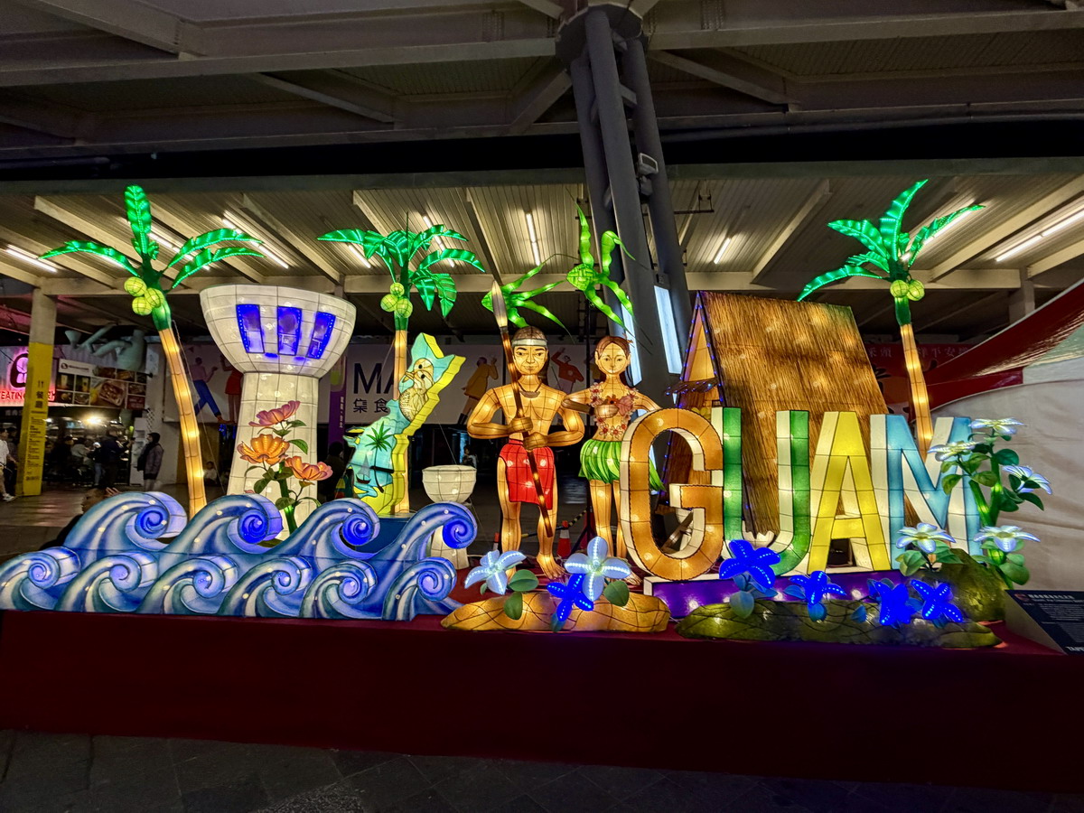 【活動】2026台北燈節花博展區：變形金剛擎天柱柯博文降臨台北 7298