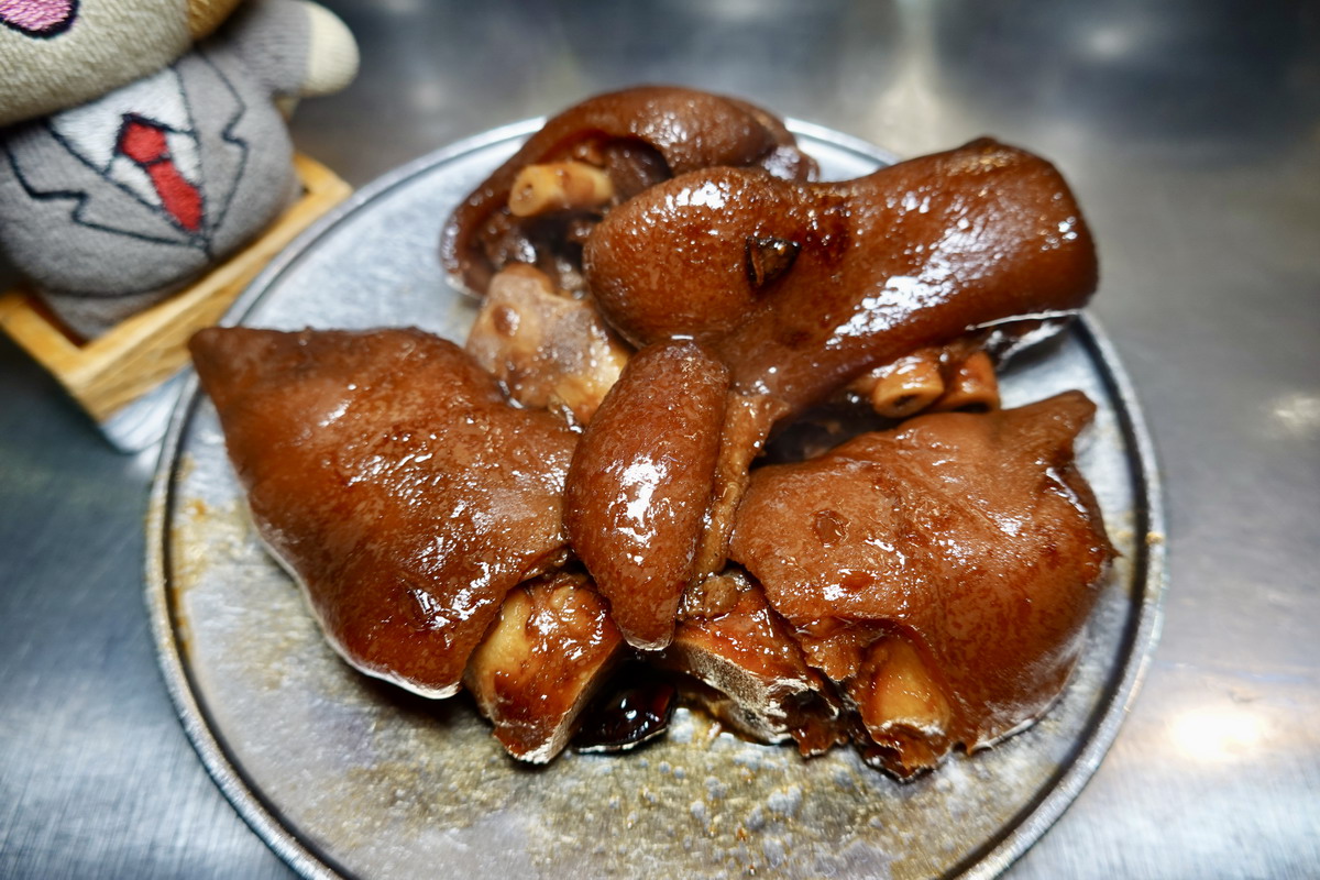 【台北南機場夜市美食】曉迪筒仔米糕 2026：被低估的滷肉飯？被米糕耽誤的滷肉飯？夜市排隊小攤滷肉飯才是本體 7303