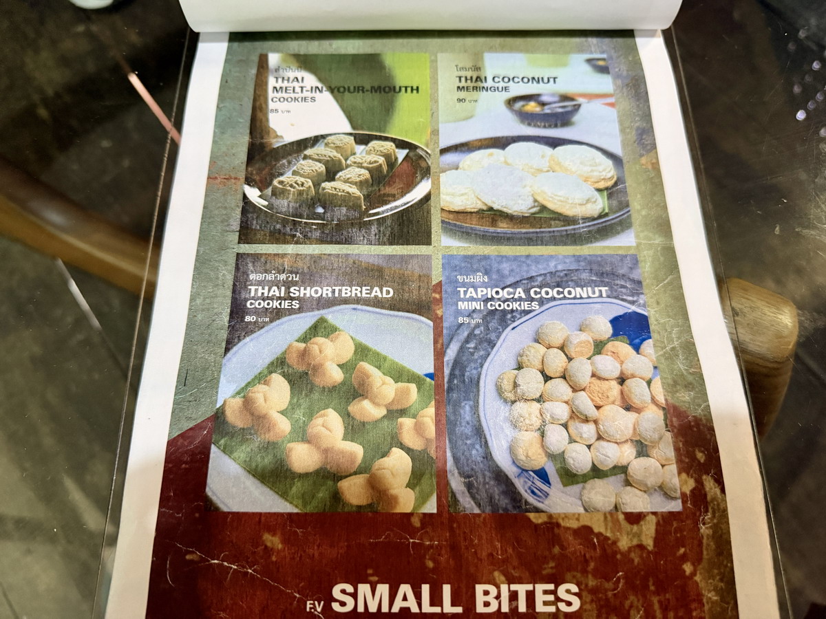 【泰國曼谷旅遊】嵩越路福味泰式茶館 Song Wat Road FV 2026：Chill！隱身在曼谷最新爆紅散步街，復古懷舊氣氛滿點，餐點超美又好吃，坐下來不想離開 7306