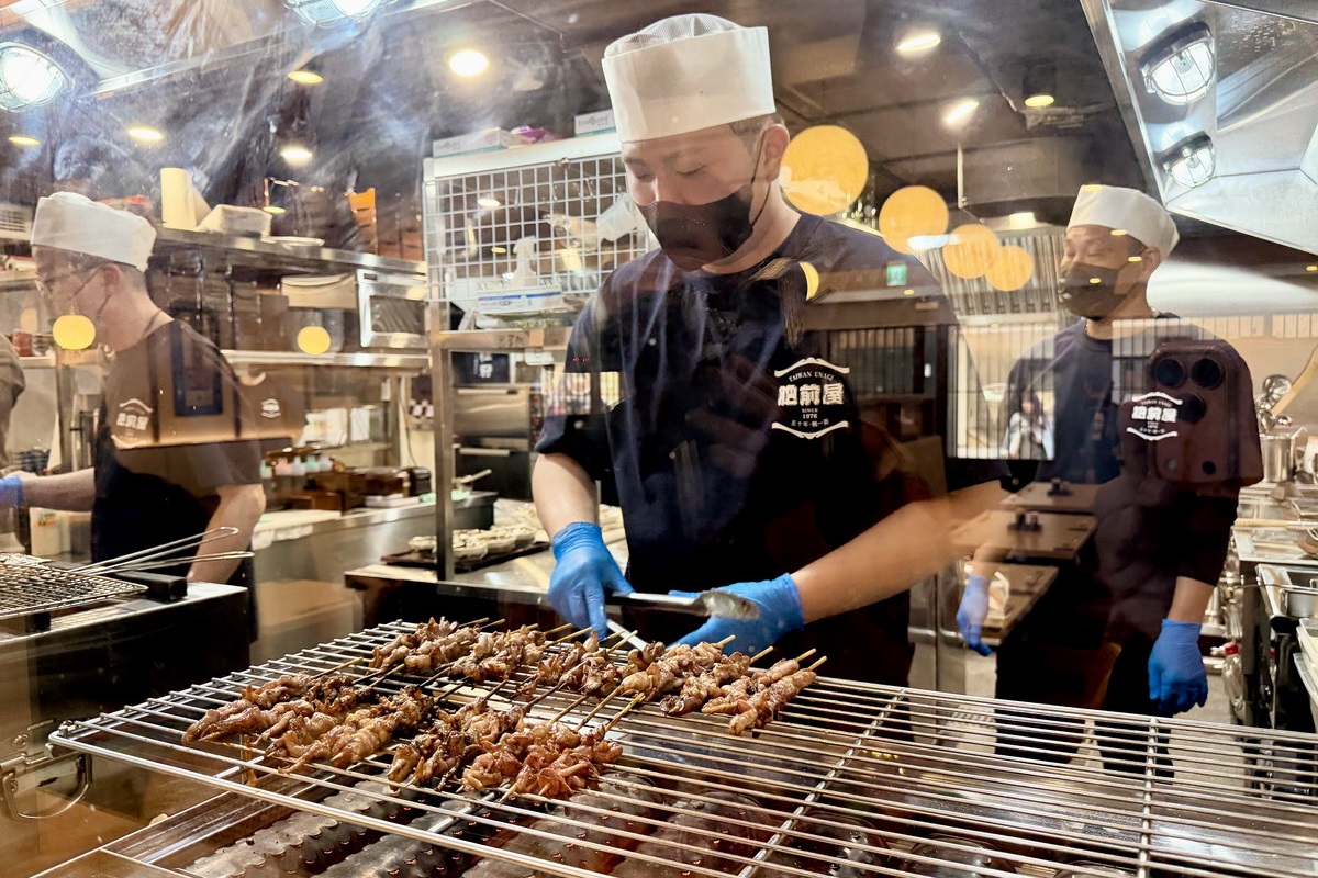 【台北中山站美食】肥前屋 2026:肥前屋肥來了!七條通1970年創立饅魚飯名店震憾回歸,「針線包」不見了,再現懷念的老味道 7318 【台北中山站美食】肥前屋 2026:肥前屋肥來了!七條通1970年創立饅魚飯名店震憾回歸,「針線包」不見了,再現懷念的老味道 7318