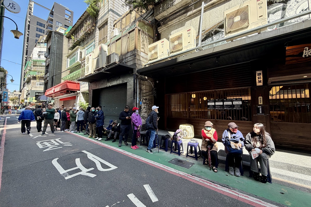 【台北中山站美食】肥前屋 2026:肥前屋肥來了!七條通1970年創立饅魚飯名店震憾回歸,「針線包」不見了,再現懷念的老味道 7318 【台北中山站美食】肥前屋 2026:肥前屋肥來了!七條通1970年創立饅魚飯名店震憾回歸,「針線包」不見了,再現懷念的老味道 7318
