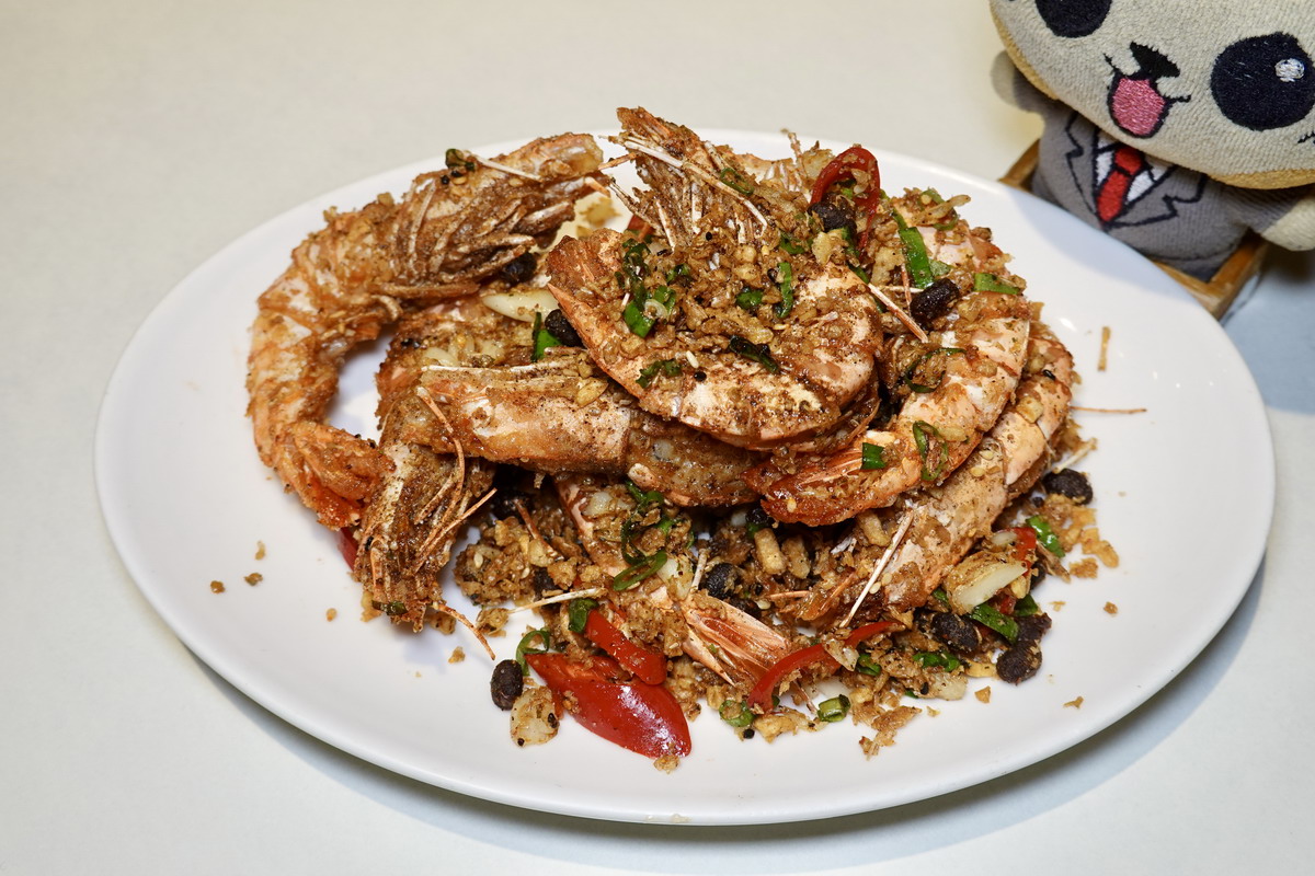 【台北大直站美食】大直小館 2026：歌手周華健愛店，平價美味特色廣式料理小館，秘製紙包雞要預訂才吃得到，一個人也可以來用餐 7332