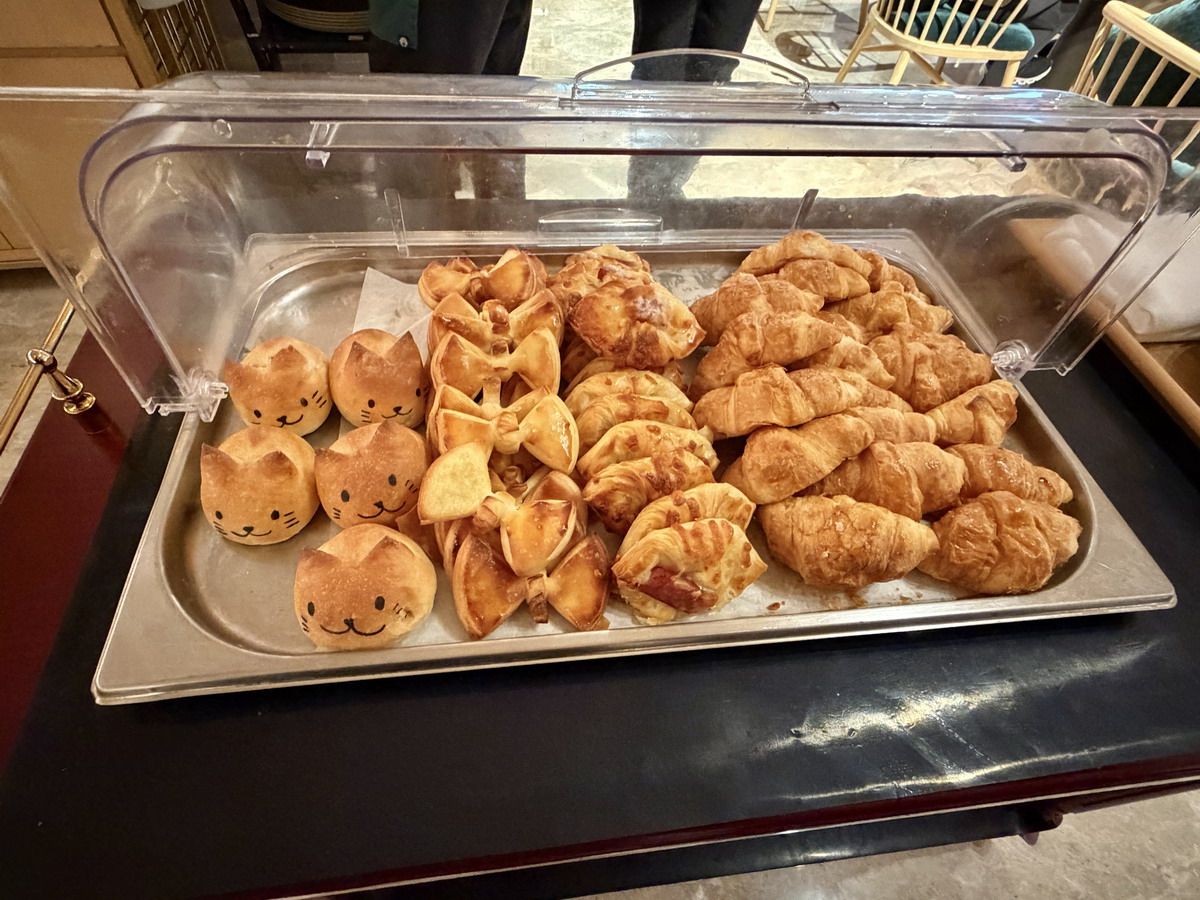 【高雄美食】高雄日航酒店SERENA全日餐廳 Hotel Nikko Kaohsiung 2026：早餐就有港式點心推車和哈根達斯冰淇淋！精緻的吃到飽早餐，高雄聽演唱會住宿新選擇 7224